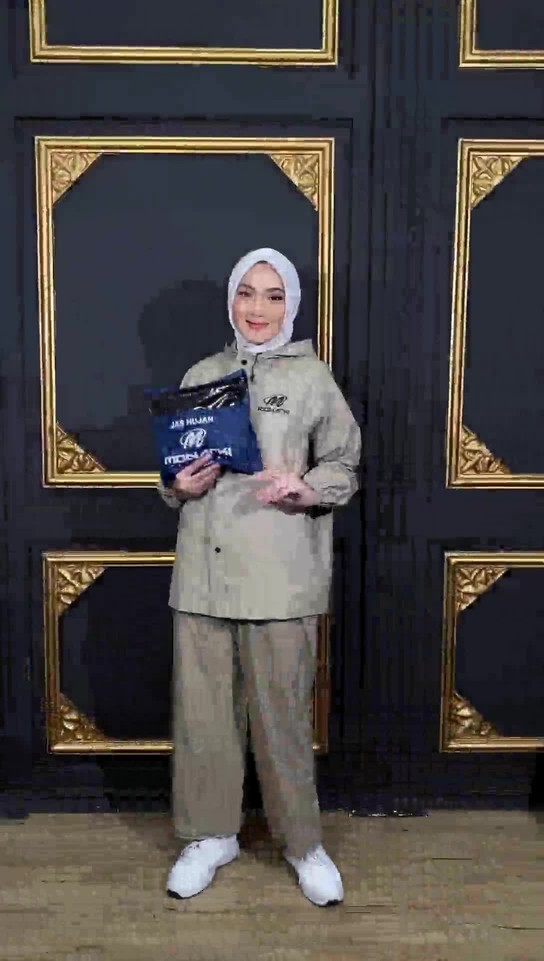 MONARKI jas hujan New produk Pria dan Wanita tidak di ragukan lagi Kwalitasnya Tebal Pvc Set