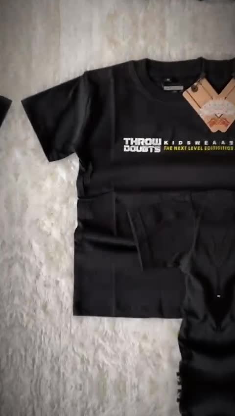 Baju Kaos Anak Distro Model Tangan Pendek Katun Motif Astronout - Kiddoz Gallery Pakaian Fashion