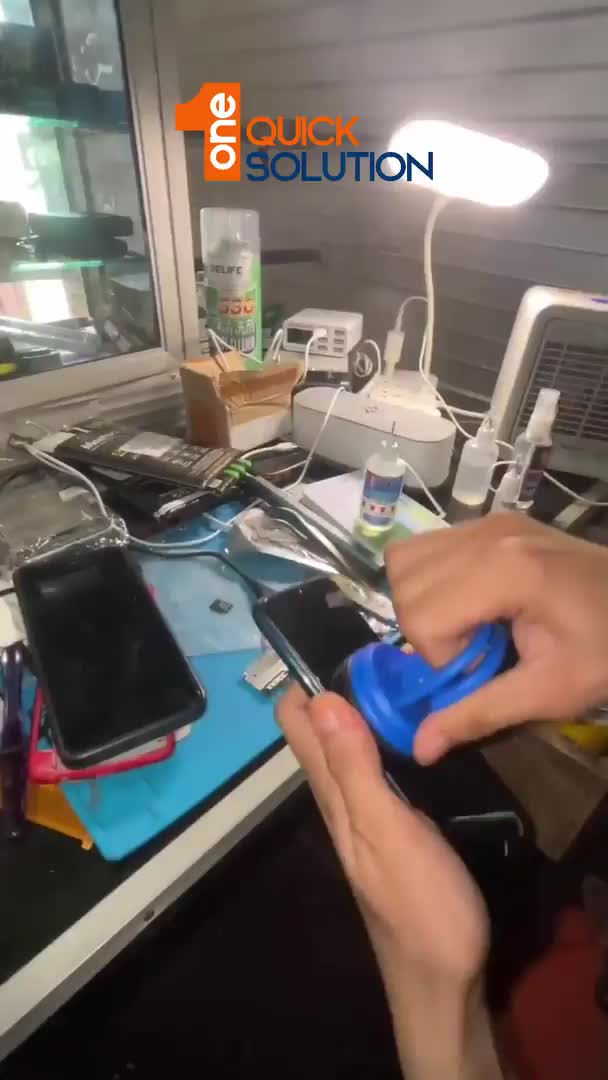One Quick Glue Breaker 50ml Bonus 10ml - Solusi Cepat Lunakkan Lem Backcover & LCD HP Aman & Mudah Digunakan
