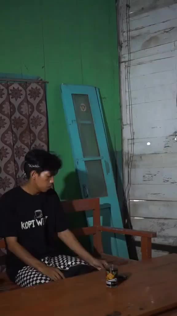 Panembahan Kaos Jawa Kaos Kopi Wingit Sablon Cotton Combed 24s Lembut Nyaman