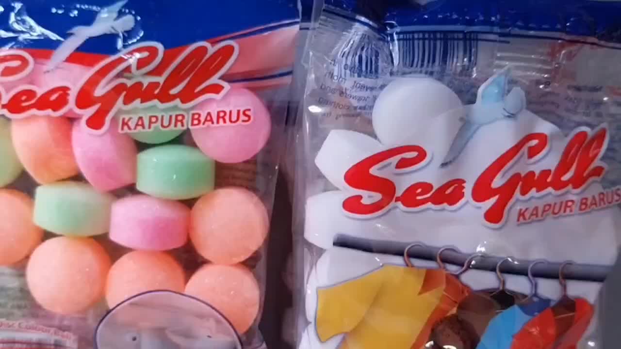 BELI 1 GRATIS 1 Kamper Barus Free Kamper Toilet Seagull 25gr + 25gr Napthalene Ball Putih