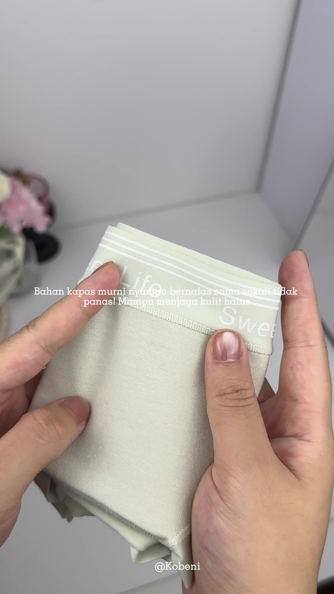 Kobeni Celana Dalam Wanita Anti-Bakteri Katun Tanpa Jejak Huruf Pinggang Lebar Tepi Tinggi Bernapas Kapas Lengkap  Celana segitiga kapas murni kni-079 Lembut Cewek Nyaman