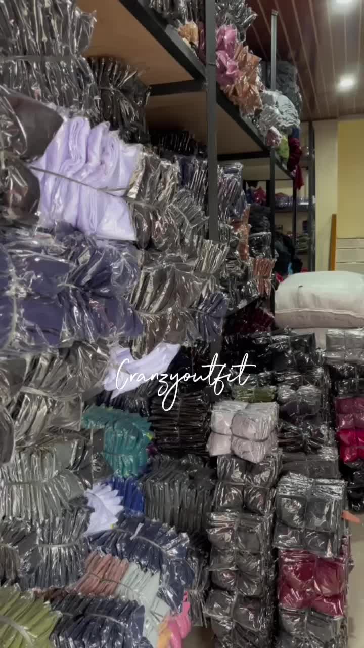 Paket ISI 20 Pcs Legging 3/4 Spandek Isi 20 / Celana Legging 3/4 Spandek / Legging Pendek Spandex / Celana Legging 3/4 Spandex Jersey / Celana Legging Nyaman Wanita Fit Dewasa Dalaman Standar ketat korea regular/Legging 3/4 Spandek / Celana Legging 3/4