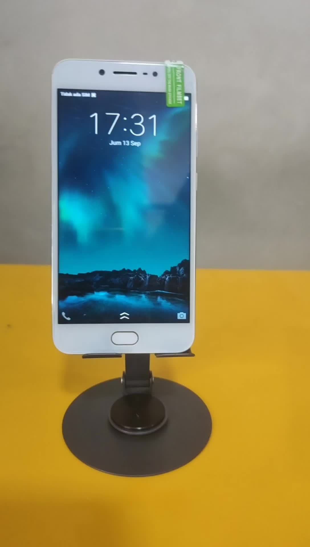 Handphone smartphone 5,5inci Y67 Android