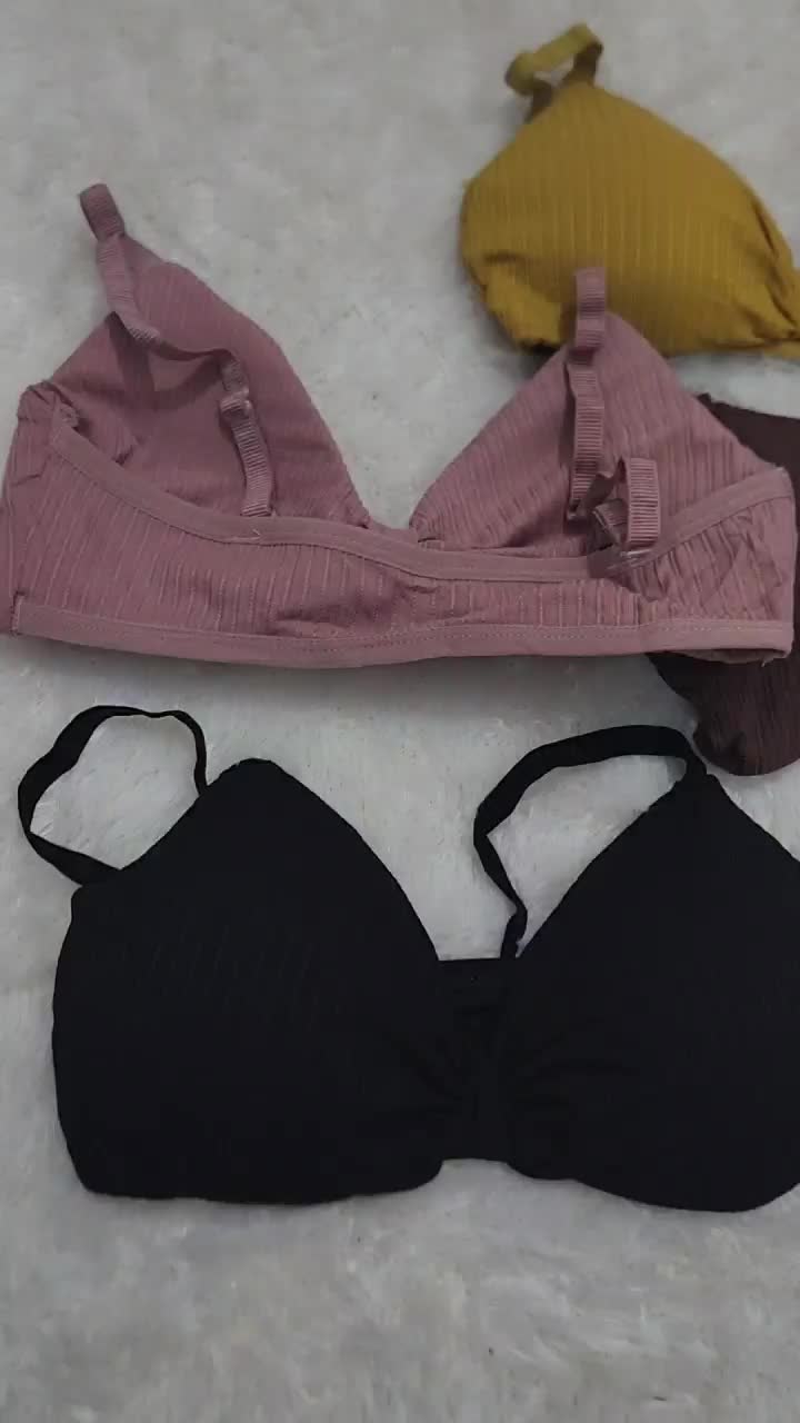 pakaian dalam wanita Bra tanpa kawat ada busa bralette model pita tengah Bh Tipis