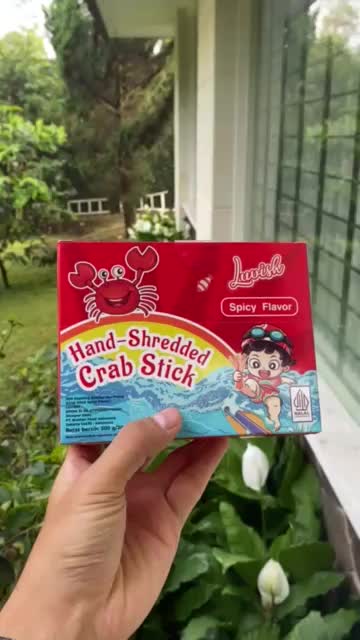Crabs Stick Spicy Flavor 1 box isi 20pcs Pedas Makanan Cemilan Food Snack