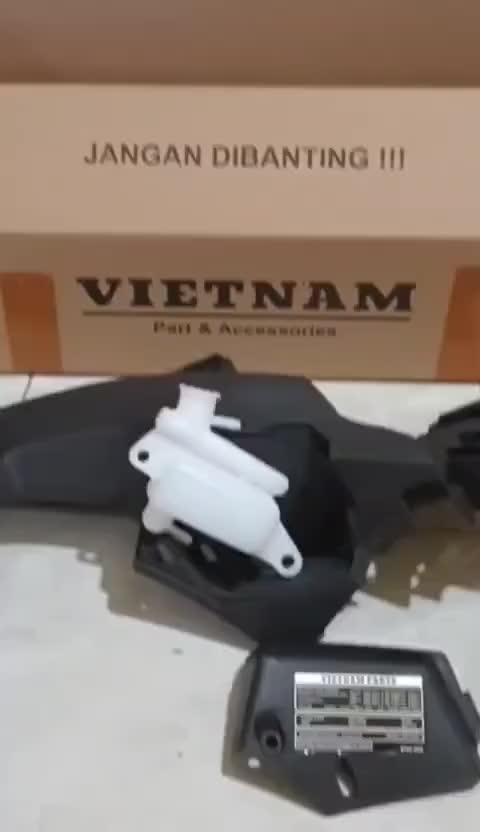 Hugger Airblade old / new Vietnam Spakbor kolong vario 125 150 Knalpot Motorcycle