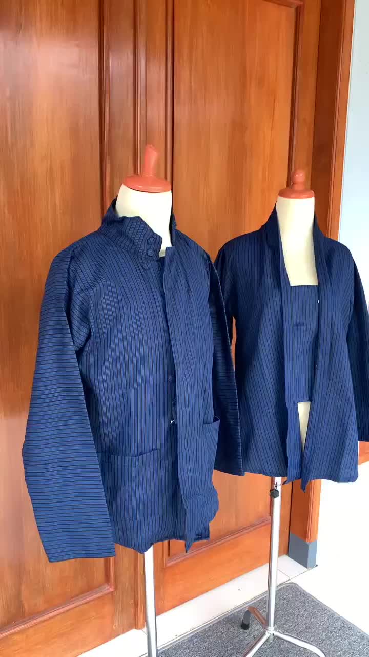 Baju Lurik Peranakan Biru, Bahan Tenun Adat Jogja, Model Sorjan Pria dan Wanita, Keluarga Etnik Sarimbit