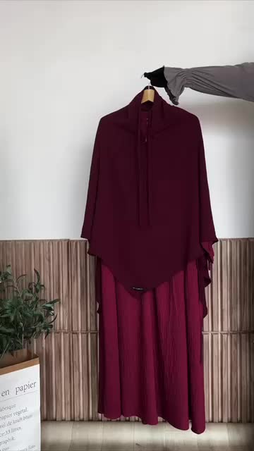 BELLALUNA - HANA BERGO / Khimar Daily Crinkle Tali Resleting
