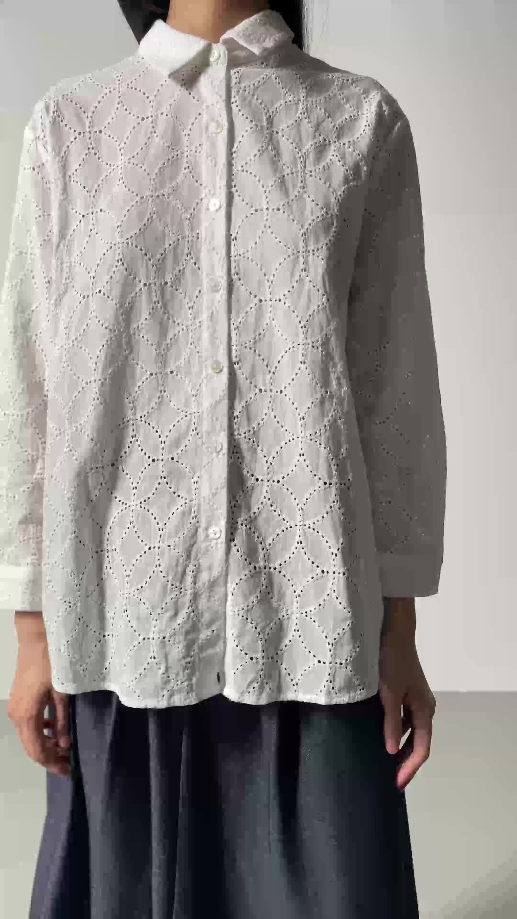 This Is April Atasan Wanita Kemeja Lengan Panjang Crochet Basic Kimber Top Black dan White