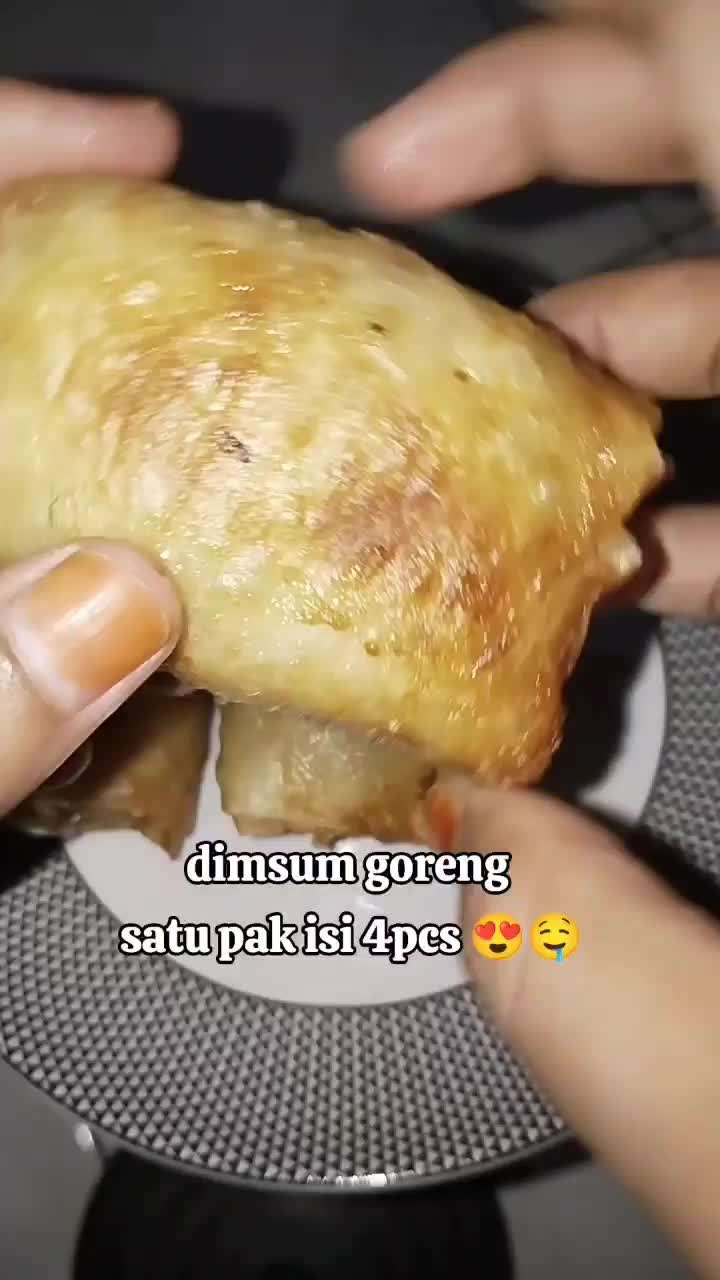 DIMSUM GORENG KEJU LUMER FREE CHILLI OIL + SAUS isi 4 pcs Food Frozen (tahan 5 hari di suhu ruang)