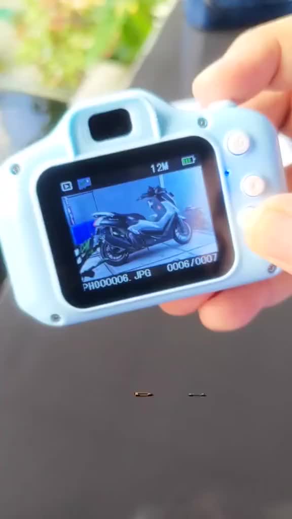 Camera digital camera mini kamera digital anak USB 2.0 IPS 800W Piksel Mini Kids Toy Mainan Dapat Merekam Video