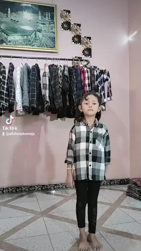 Kemeja Flanel Anak Cowok Cewek Lengan Panjang Kekinian Motif Kotak LD 80-94 untuk 6-13 Tahun Fashion