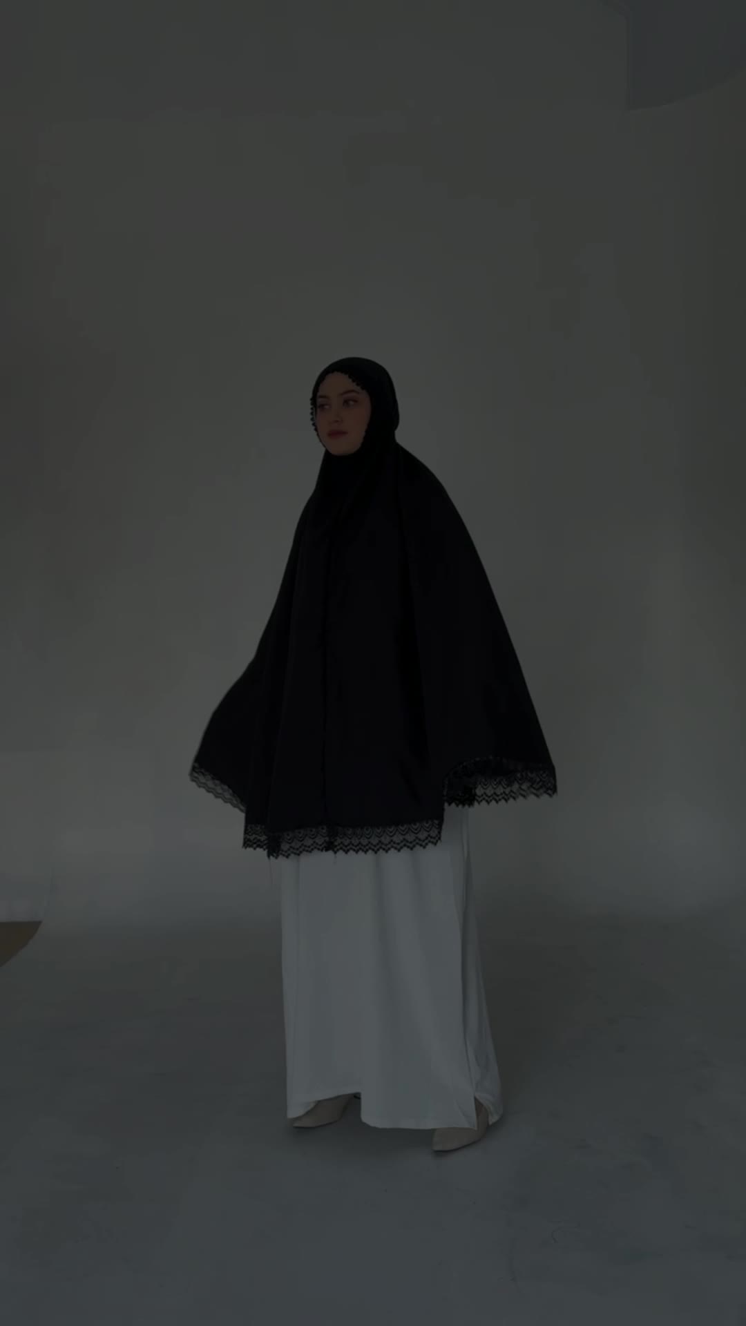 Jilbab Bergo Haji & Umroh Saku Hijab Instan Katun dengan Renda Bordir – Kualitas Terbaik untuk Kenyamanan Anda Jilbab Muslim Kerudung Dewasa Mewah Lembut