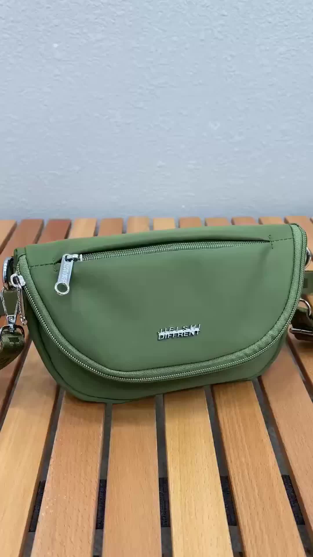 SELEMPANG Rosa  DD-26 #- Tas Selempang Wanita - Slingbag Cewek Terbaru Bahan Parasut Premium Anti Air Muat Dompet Lipat Hp dan Pouch Serut Cocok Dipakai Remaja dan Dewasa Bisa untuk Acara Formal dan Acara Nonformal SL.457 Hitam