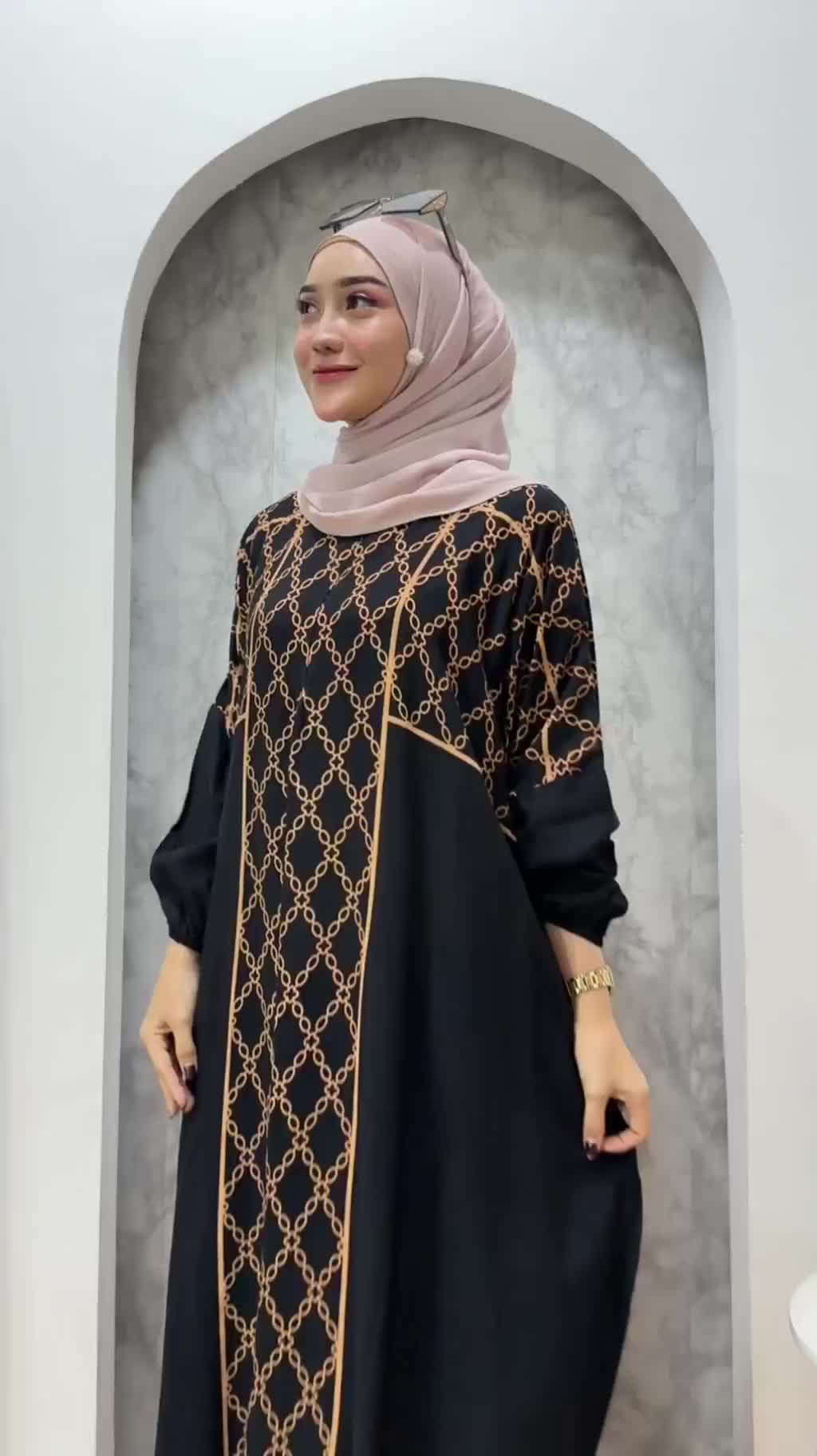 Kaftan Aminah motif rantai