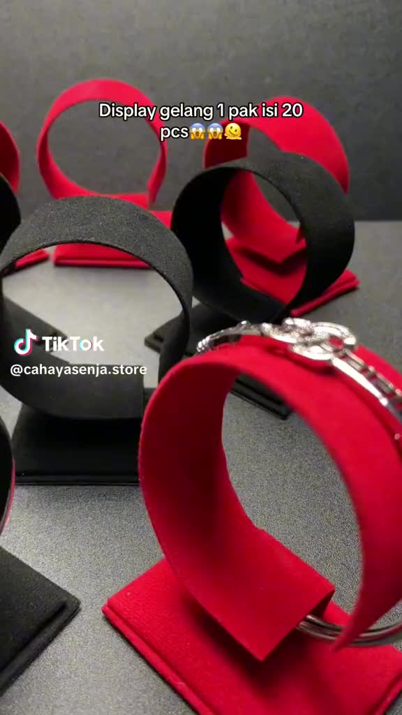 Display Gelang Bludru (minimal order 20pcs)
