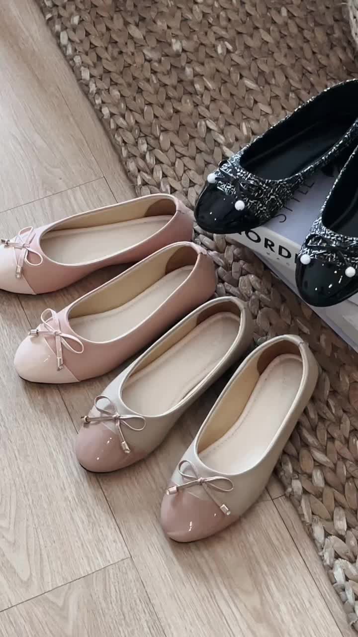 Flatshoes By Neez/ sandal slop / sandal balet / flatshoes pita / flatshoes wanita / sepatu flatshoes / sepatu slip on flat shoes cute Spatu