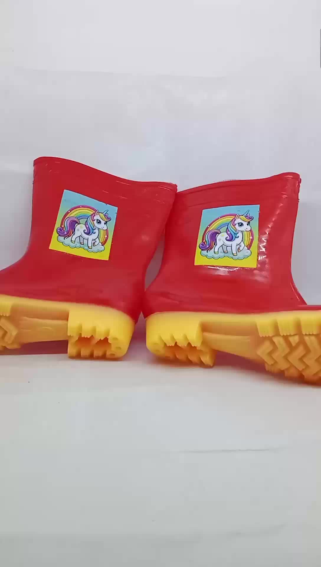 Sepatu Anak Perempuan Boots Karet Full Motip Kuda Phony Model Boot 1-9 Tahun Warna Hijau dengan Unicorn dan Pelangi Ukuran 26-35