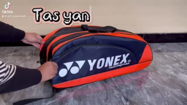 AS Tas Badminton dan tenis 3 in 1 bahan tebal ada lapisan thermo untuk tempat raket dan ada kantong sepatu Bulutangkis