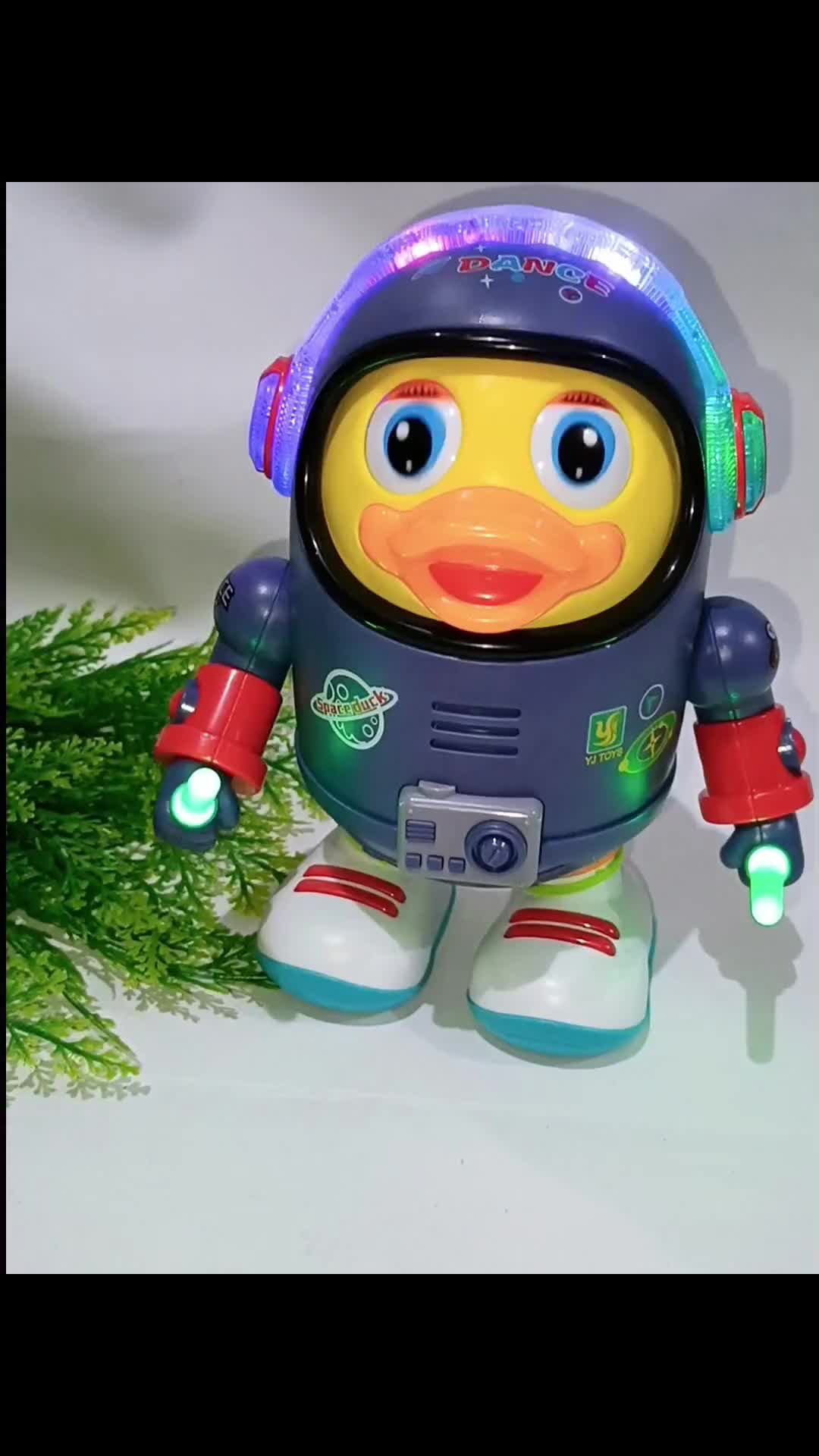 Mainan Robot Bebek Joget Astronot Dancing Space Duck Walking Musik Dan Lampu Mainan Dance Duck Toys
