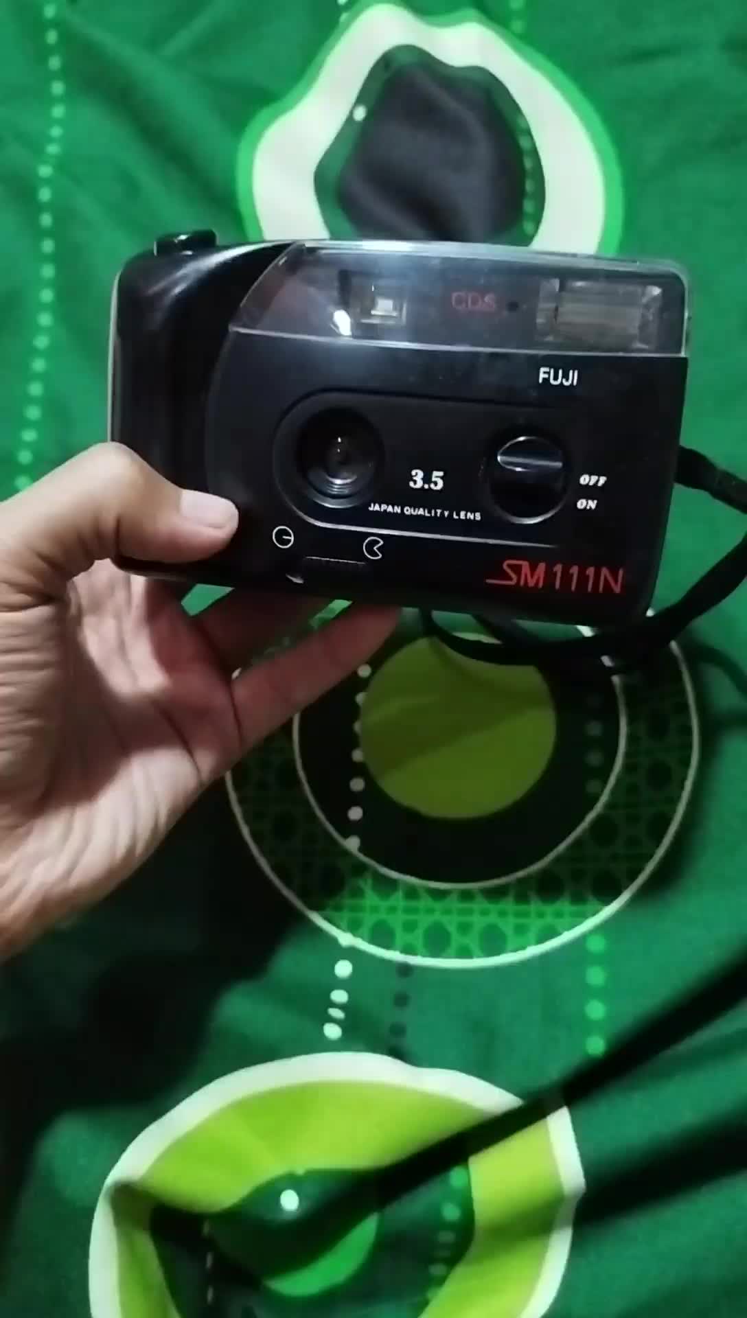 Kamera analog point and shoot 35mm kodak Camera Foto