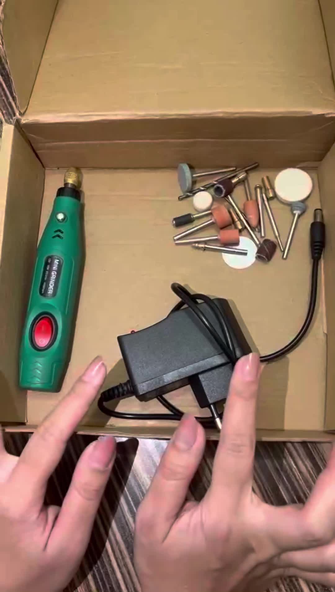 Bor Mini Grinder Set 12V 13W 110V/220V  Mini Drill 3 Kecepatan 72 Aksesoris Alat Ukir Grafir  Cordless Gerinda Listrik Mini Electric Nail Manicure Pedicure Pena Pengukir DIY
