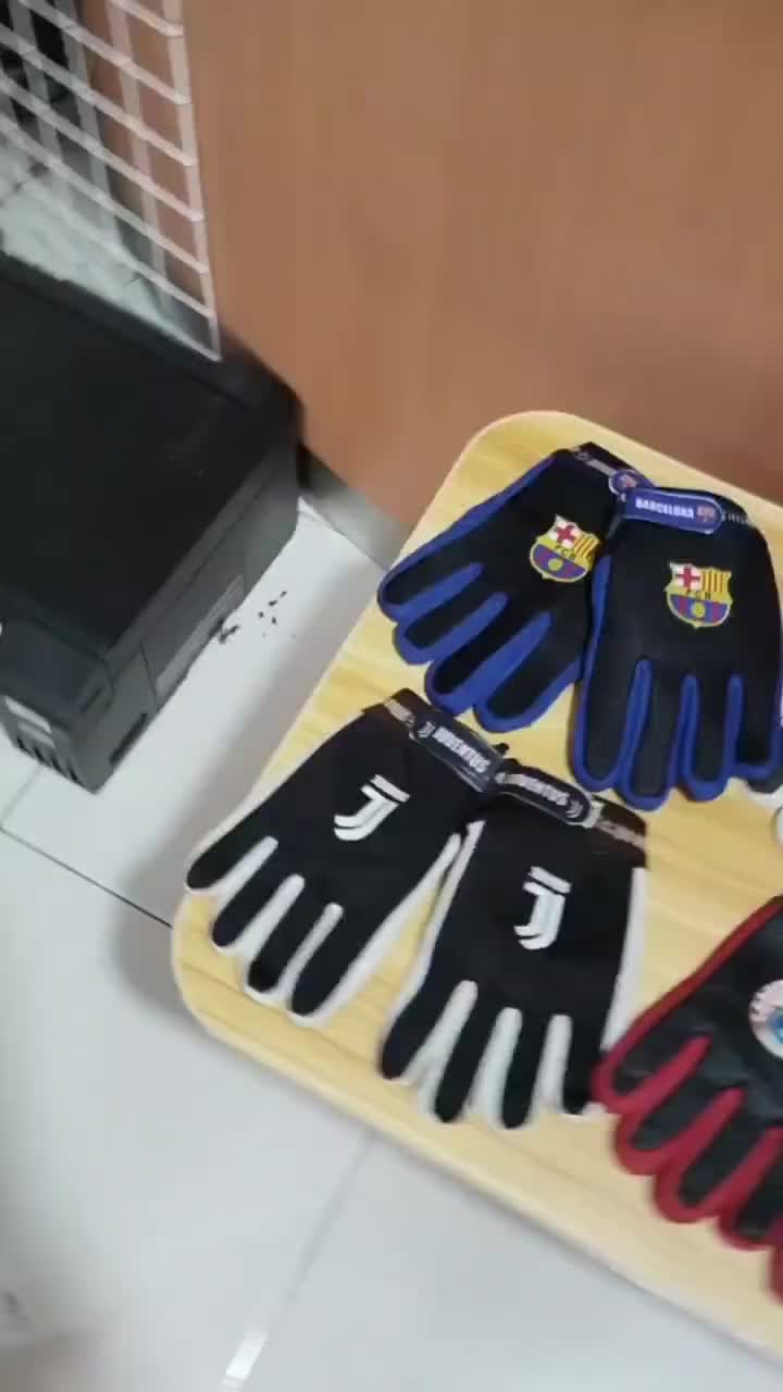 BARU Sarung Tangan Kiper Anak Usia 6-7Sampai 13tahun - Sepak bola kiper