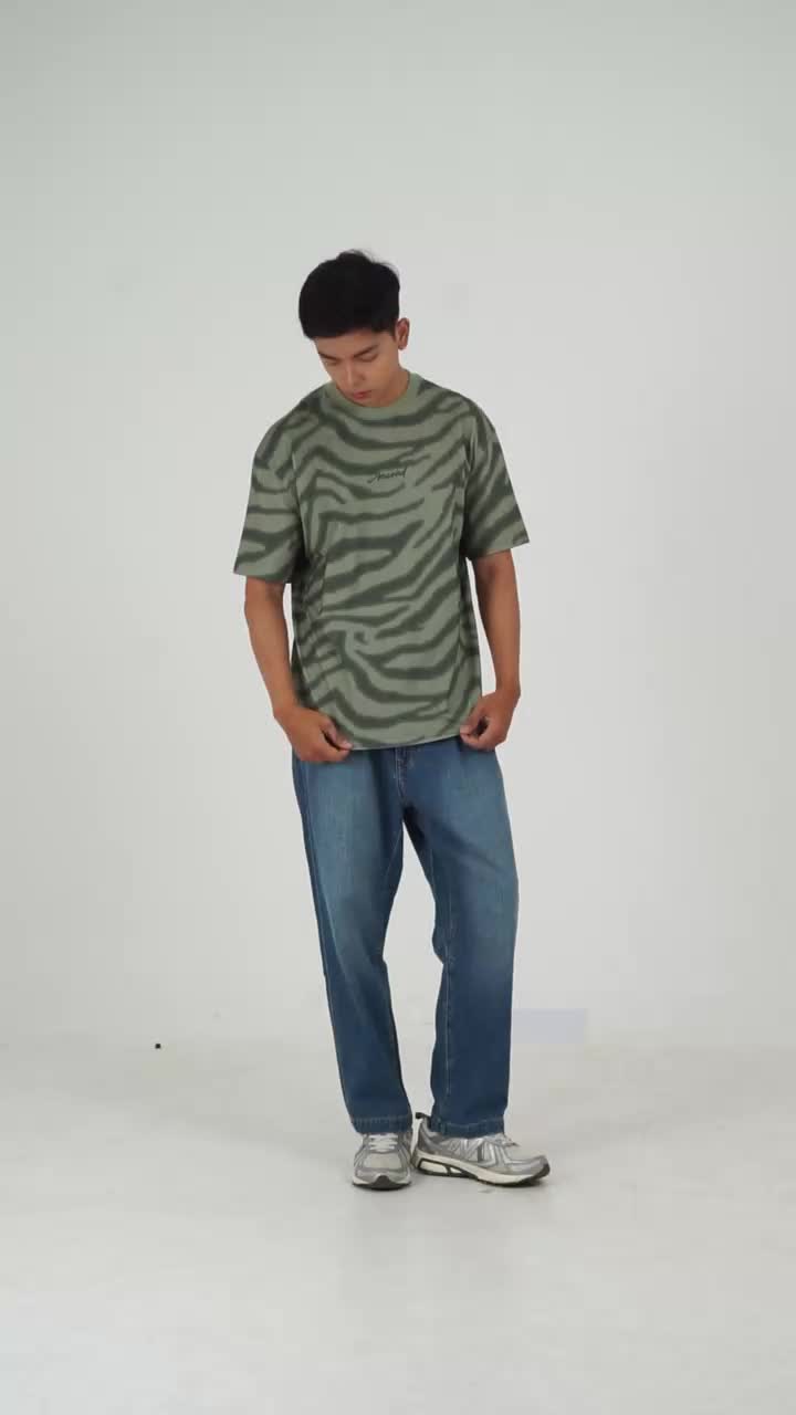 3Second Kaos Pria Scar Pattern Lengan Pendek C220923 Fit Katun
