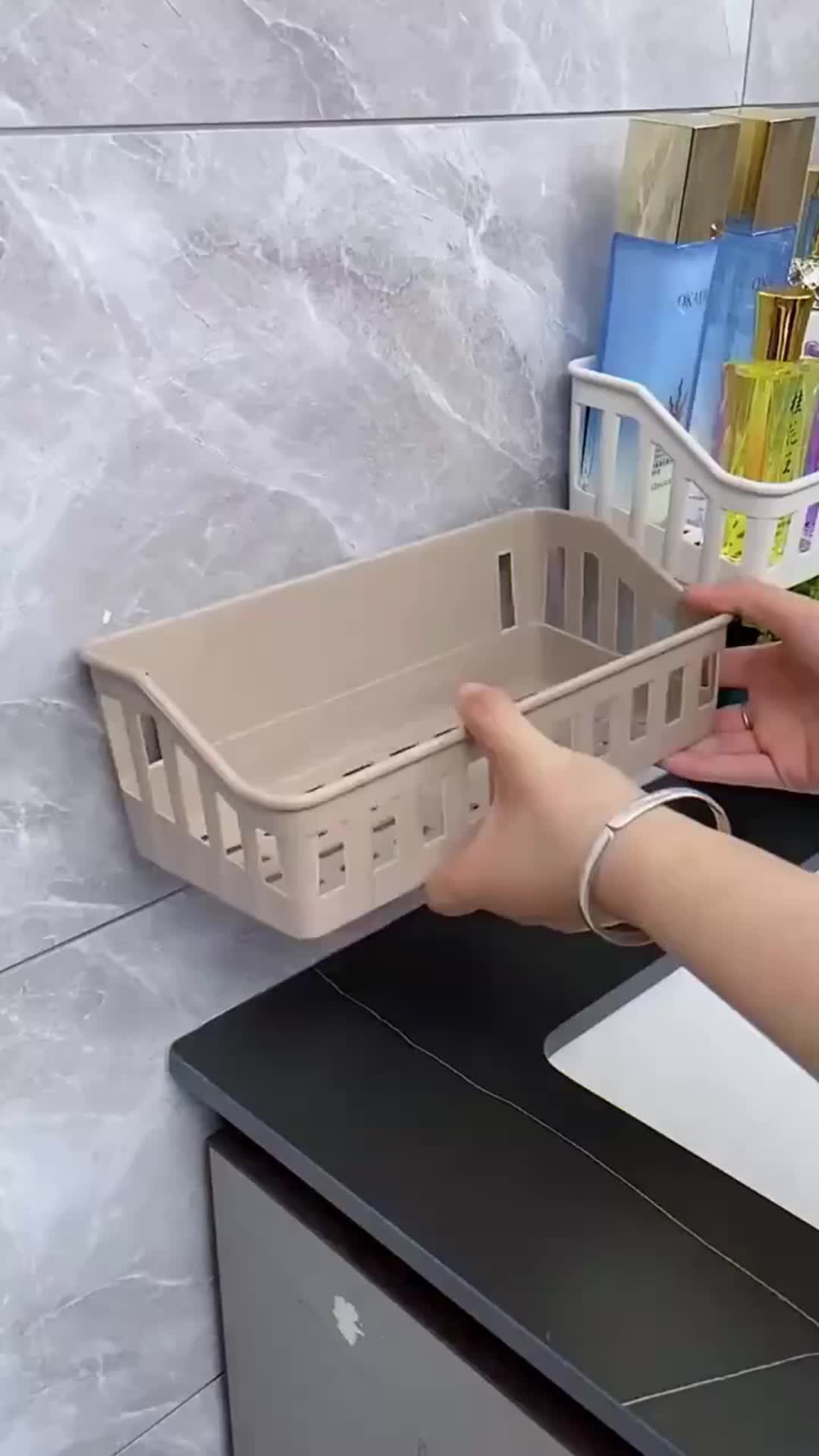 Rak Gantung Tempel Dinding plastik  | Rak kamar Mandi Sabun Odol Shampo | Rak Dapur Serbaguna  Penyimpanan dapat di tempel di Kayu atau Keramik