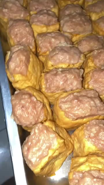 TAHU BAKSO FULL DAGING ISI 9 DAPUR IBU - FROZEN. TAHU BAKSO LEZAT