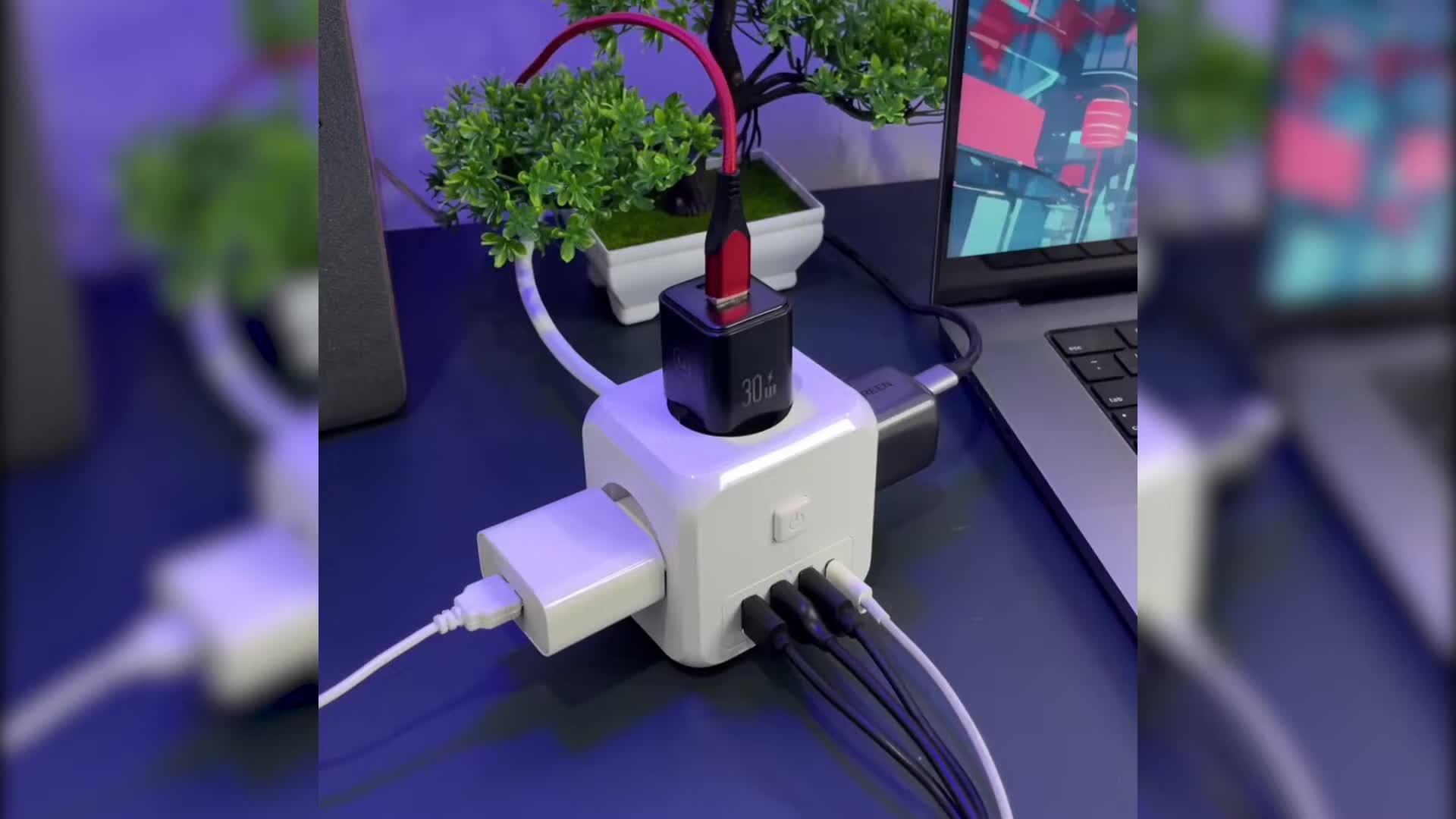 Stop Kontak Colokan Listrik Multifungsi 7 in 1 USB Type C Port Cube Wall Socket Extension