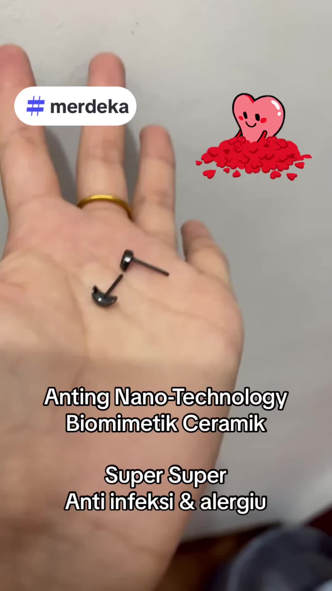 Anting Keramik Modern HM Model Harian Biomimetic Sehat Black Harian Natarie Beauty Ceramic Earring Earstud Anti infeksi Elegant Gift Female Retro Casual Wanita cowok keren tindik telinga anting tusuk clover kecil anting  y2k