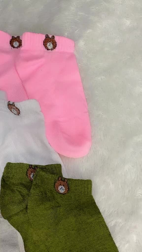 Bluebell KK220 Kaos Kaki Pendek Wanita Pria Motif Beruang Fashion Unisex Kaos Kaki Wanita Kekinian Panjang Ankle Semata Garis Tebal