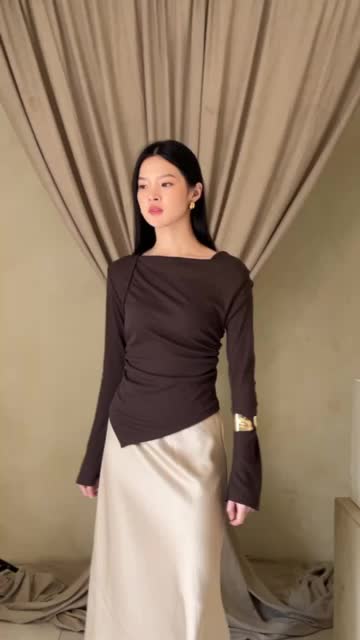 FREA TOP | LALE | Atasan Lengan Panjang Wanita Basic Longsleeve Top Korean Style