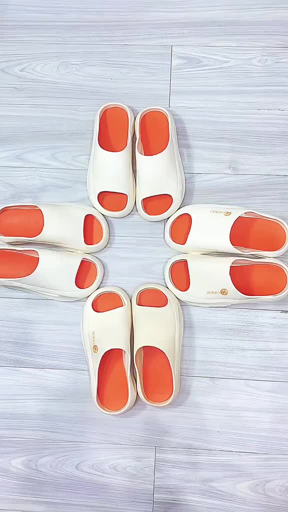Kafiinmal Sandal Slop Pria Wanita Sendal Sport Anti Selip Sendal Karet Anti Bau Unisex Sol Tebal Outdoor Olahraga Putih-Orange