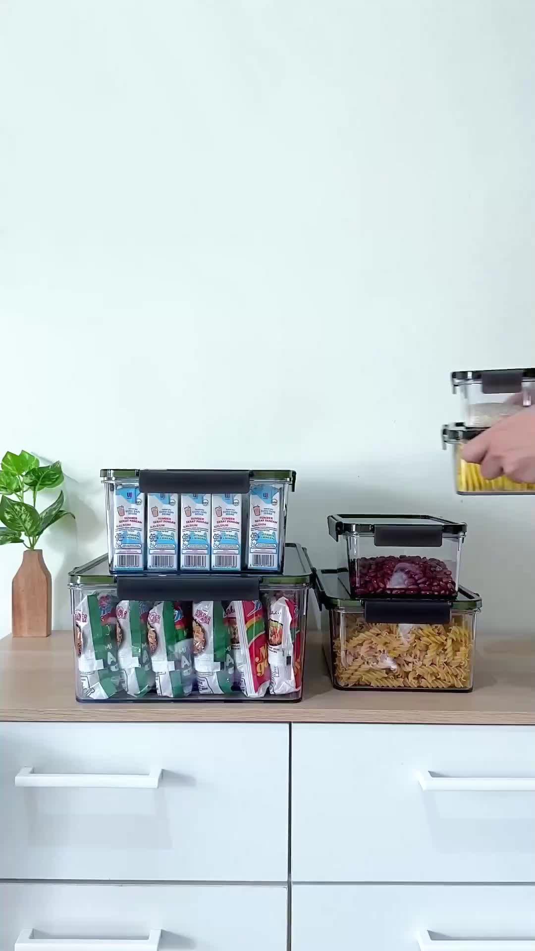 YOUWARE - EMERICK Toples Penyimpanan Snack Kedap Udara Kontainer Makanan Storage Jar Food Tempat Bumbu Wadah 4 Lock Seal 5 1 fridge Storage organizer set toples lebaran 2024 mewah
