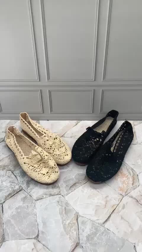 WYN Sandal Flat shoes kekinian model trendy wanita nyaman di pakai dan enteng GF9038