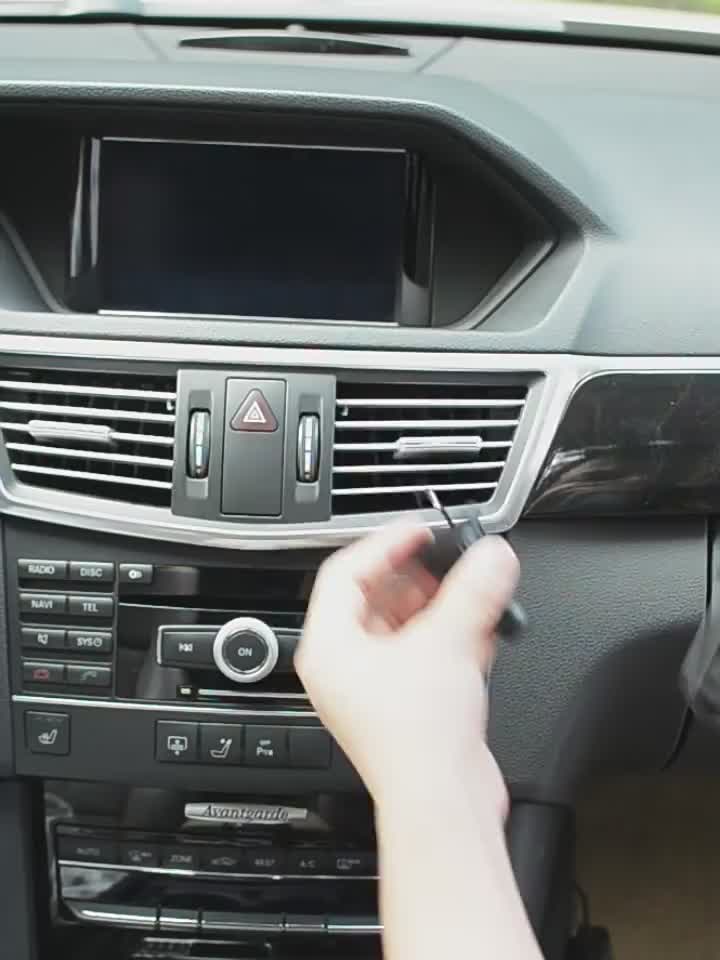 Air Vent Car Holder HP Mobil Transparan Jepit Lubang ventilasi AC Evogrip CM20 Tempat Sandaran Handphone Jepitan Kuat Tidak Goyang