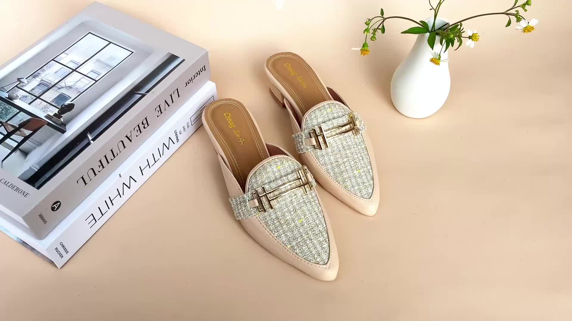 Sandal Mules Slop Wanita dengan Variasi Sendal VICTORIA Shoes