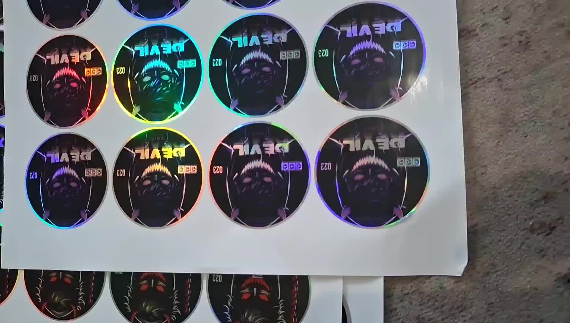 Stiker Hologram A3+ Custom Desain