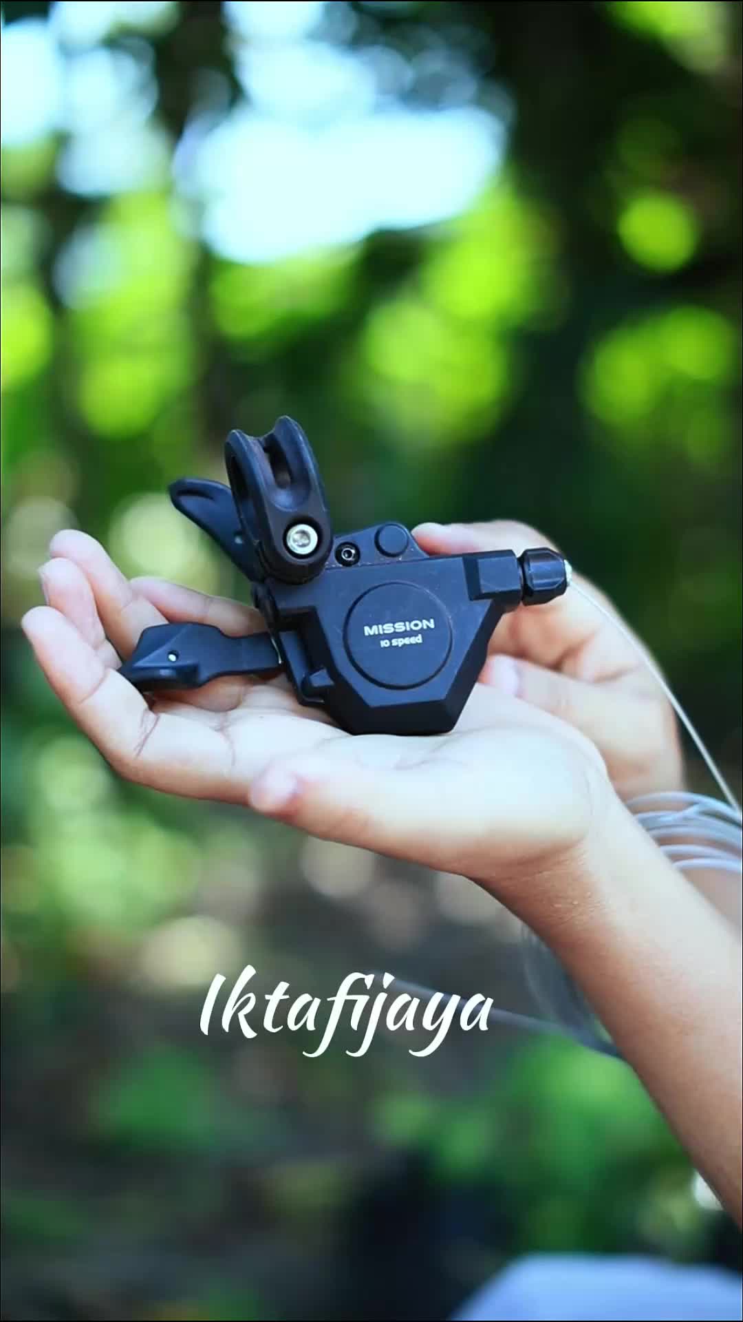 Shifter operan sepeda 10 Speed atau kecepatan produk baru new original empuk saat perpindahan gigi new original bahan berkualitas tebal