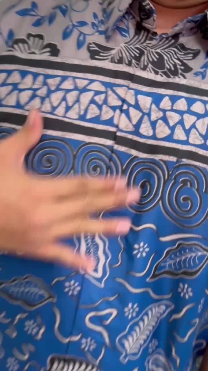 Batik kemeja pria lengan pendek bahan katun halus lapisan furing asahi motif Biru navy kombinasi abu  Baju Nyaman