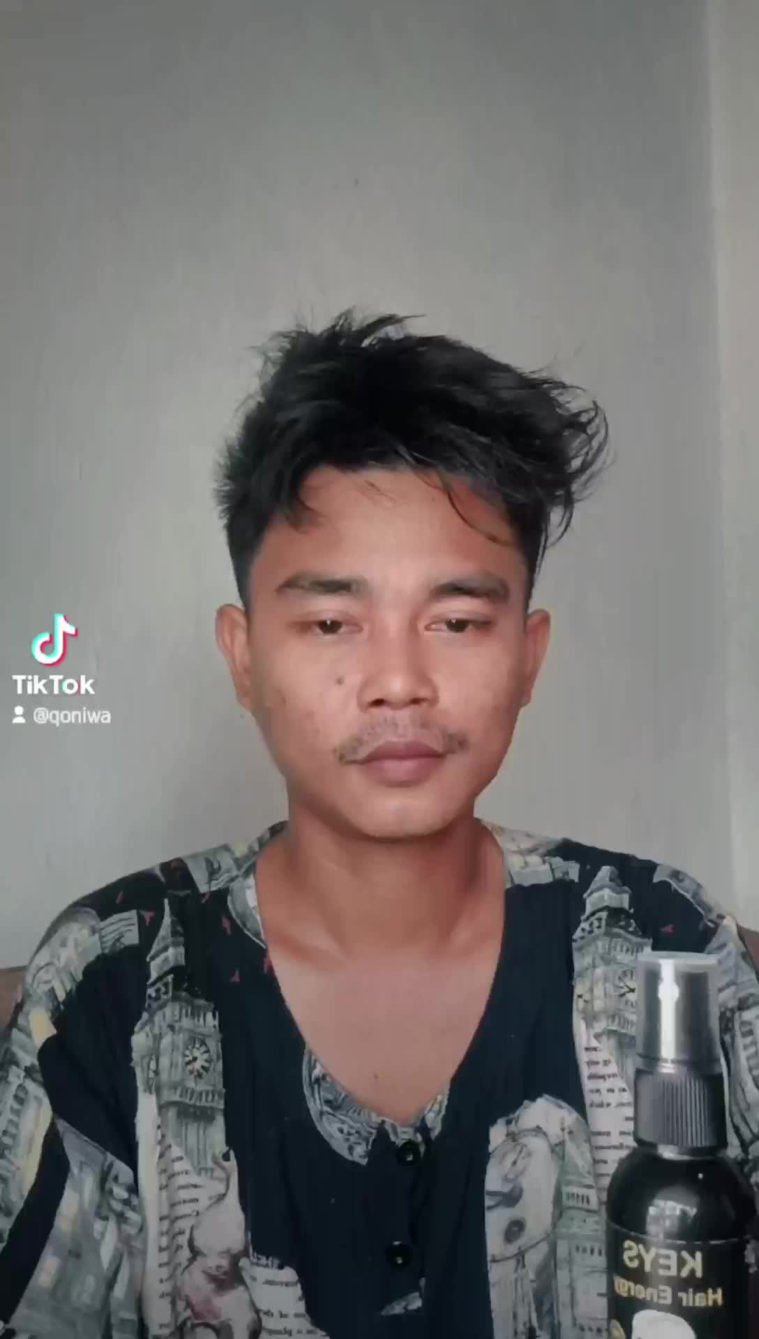 Minyak Styling Rambut Pria Sekaligus Parfum dan Trethment Rambut Aroma Bubble Gum Mencegah Rambut  Rontok