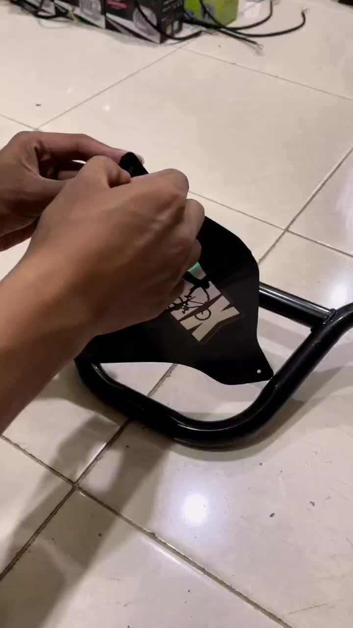 VISOR SEPEDA BMX PLUS STIKER HOLOGRAM BMX