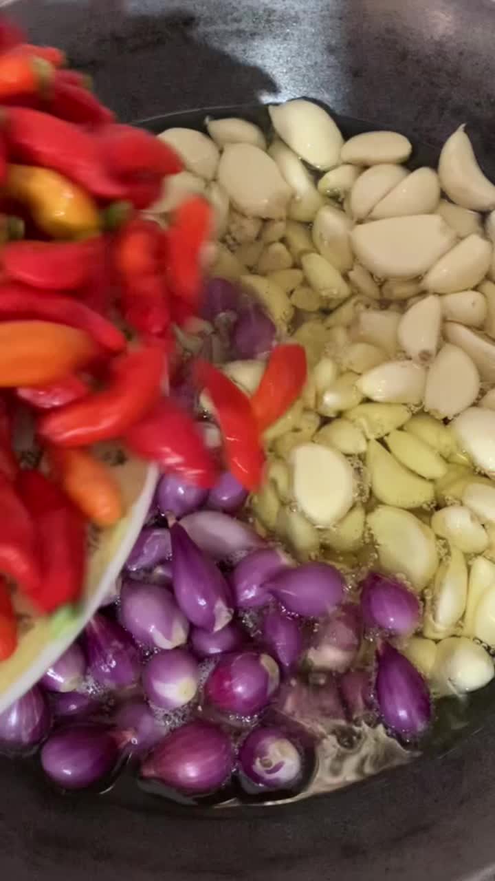 Sambel tanpa nama, sambel pedas, cocok tuntuk pencinta pedas extra, sambel dadakan, cocok dimakan dengan nasi panas
