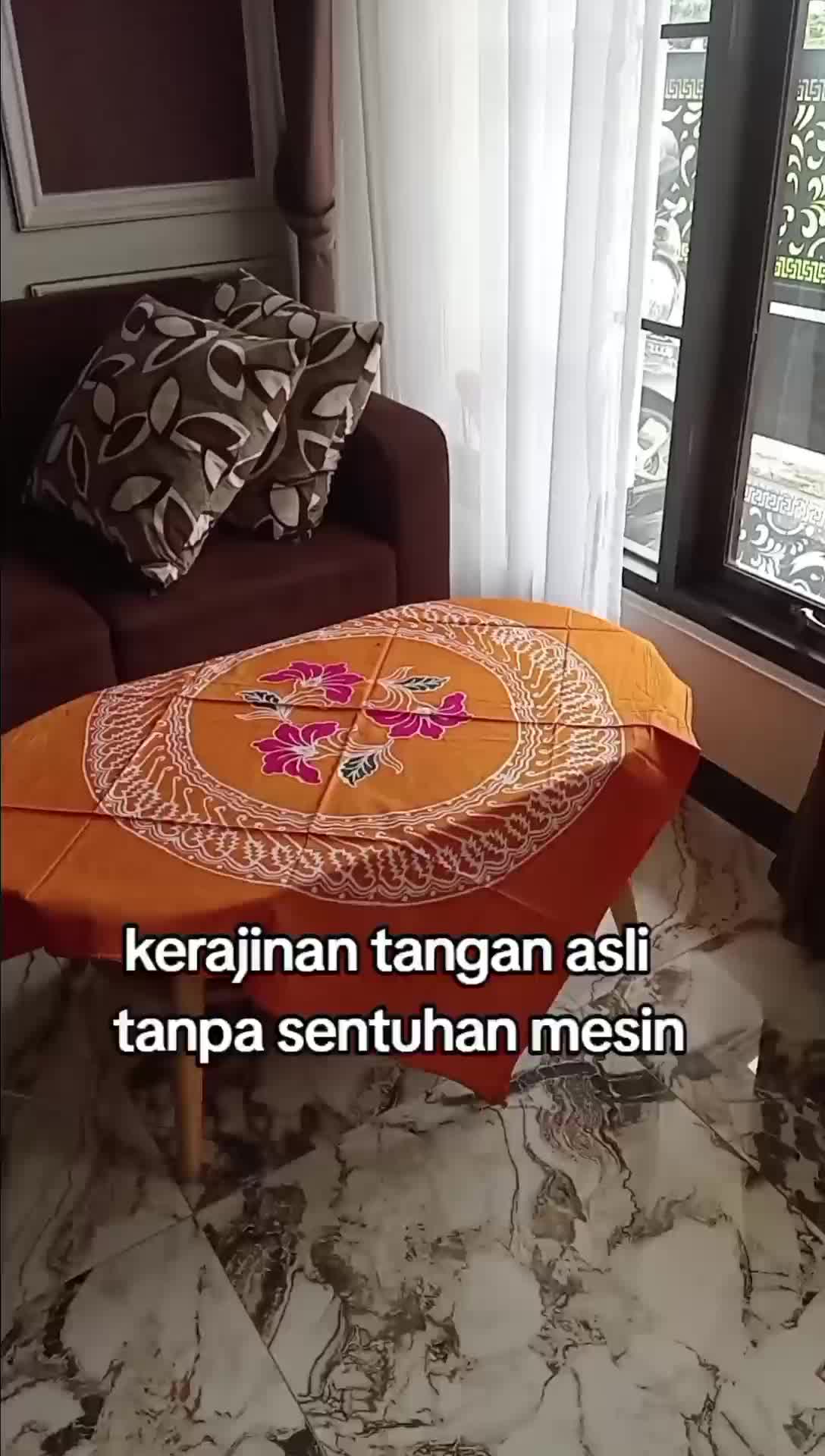 Taplak meja batik cap asli, Bukan sablon/ printing Kain