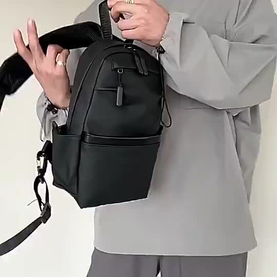 Freeknight Tas Selempang Pria Tas Slempang Bahu Pria Wanita Ringan Anti Air Sling Bag Travel Pouch Hitam TS610