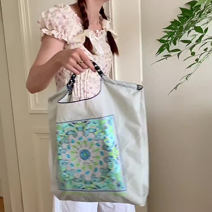 Tas Selempang Bordir Batik Tangan Tas Nilon Wanitai Tas Jinjing Nilon Tas Berkapasitas Besar Tas Slempang Terbaru Tas Kanvas Motif Totebag Unik Tas Ransel Cewek Korea Niche Bordir Kapasitas Besar Embroidery Bag Tas Import Tote Lids Tas Tangan