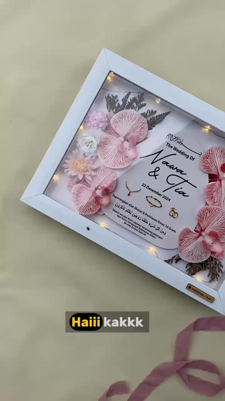 MAHAR PERNIKAHAN 30X40 AKRILIK RUSTIC MINIMALIS SEHARI JADI FREE LAMPU Bunga Frame